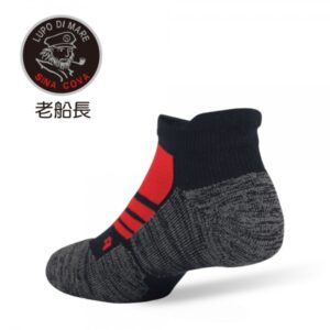 【老船長】抗菌釋壓減震氣墊健走襪(9818)-1雙入-紅色24-27CM：圖片 1
